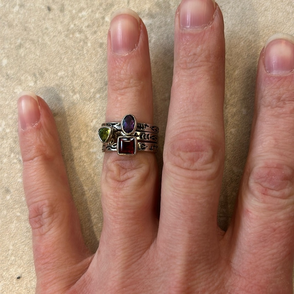 Silpada ring set